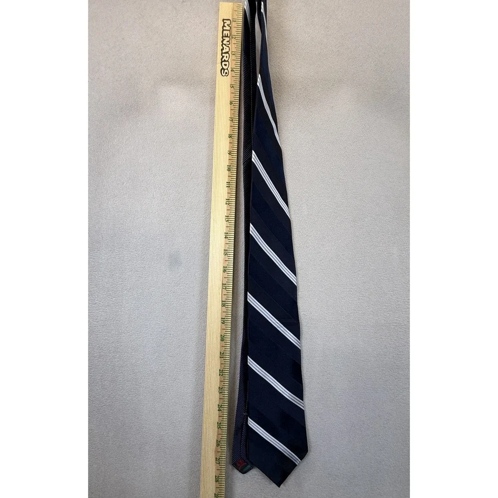 Tommy Hilfiger Men's Neck Tie Blue White Striped 100% Silk 56